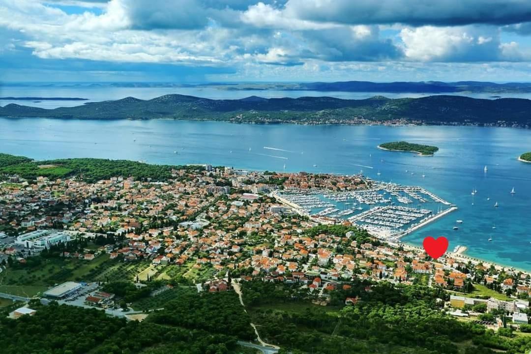 Beach Apartment Roza Biograd Oneroom - Premium Location Biograd Na Moru Exteriör bild
